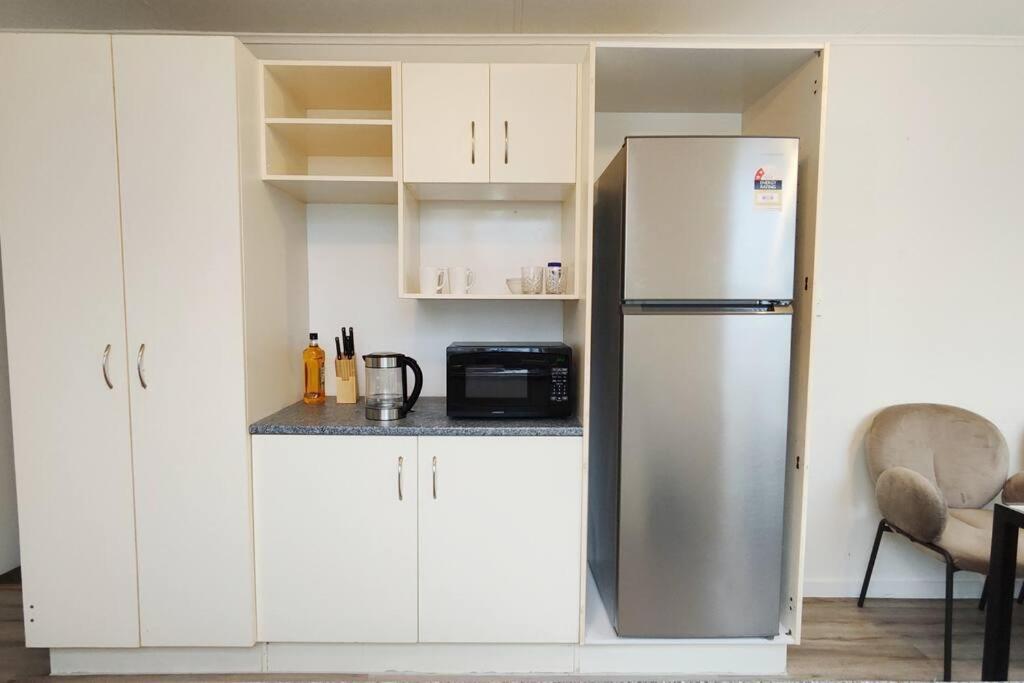 3-Bedroom House-Big Yard- Netflix Hamilton Zewnętrze zdjęcie