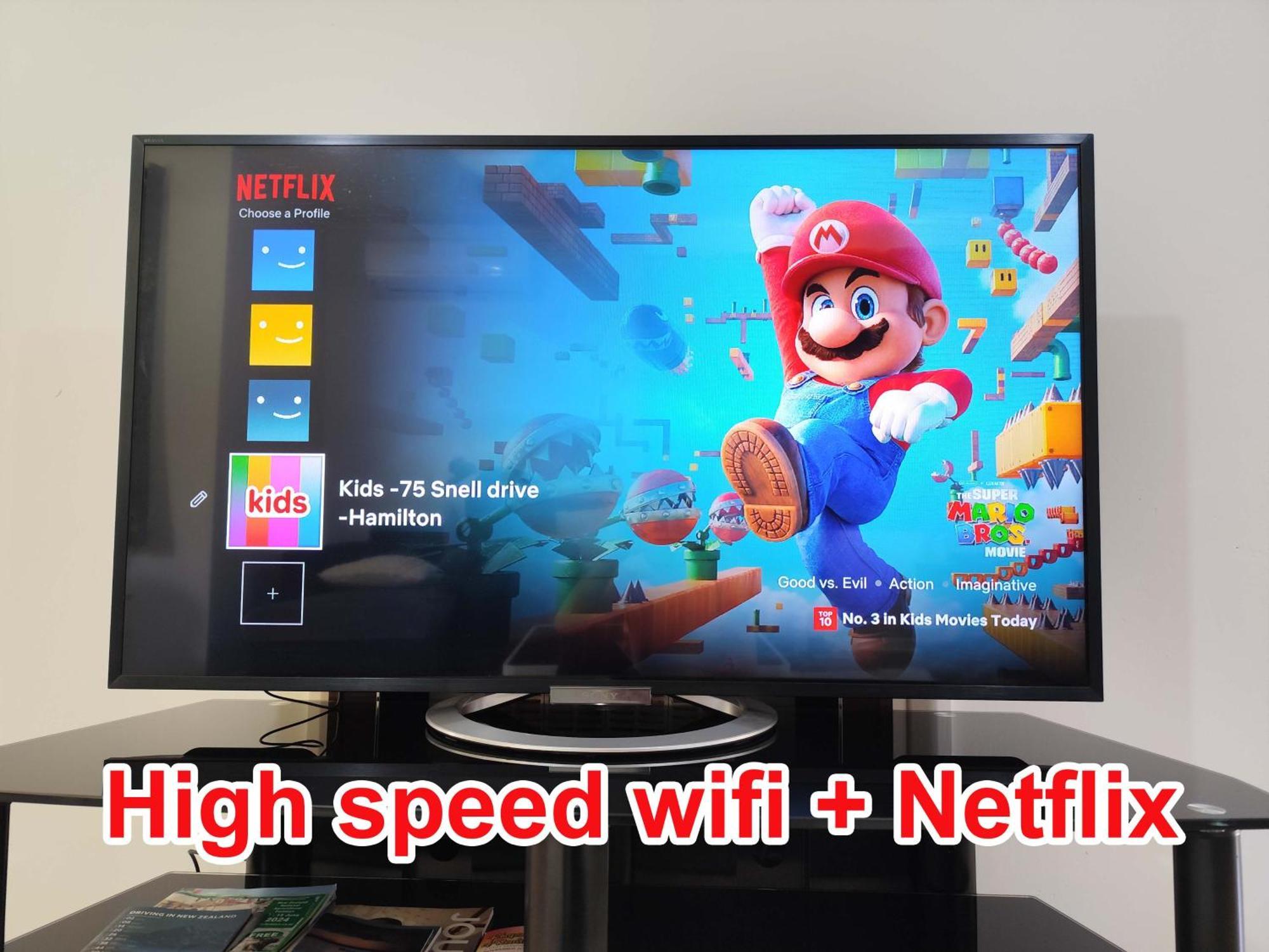 3-Bedroom House-Big Yard- Netflix Hamilton Zewnętrze zdjęcie